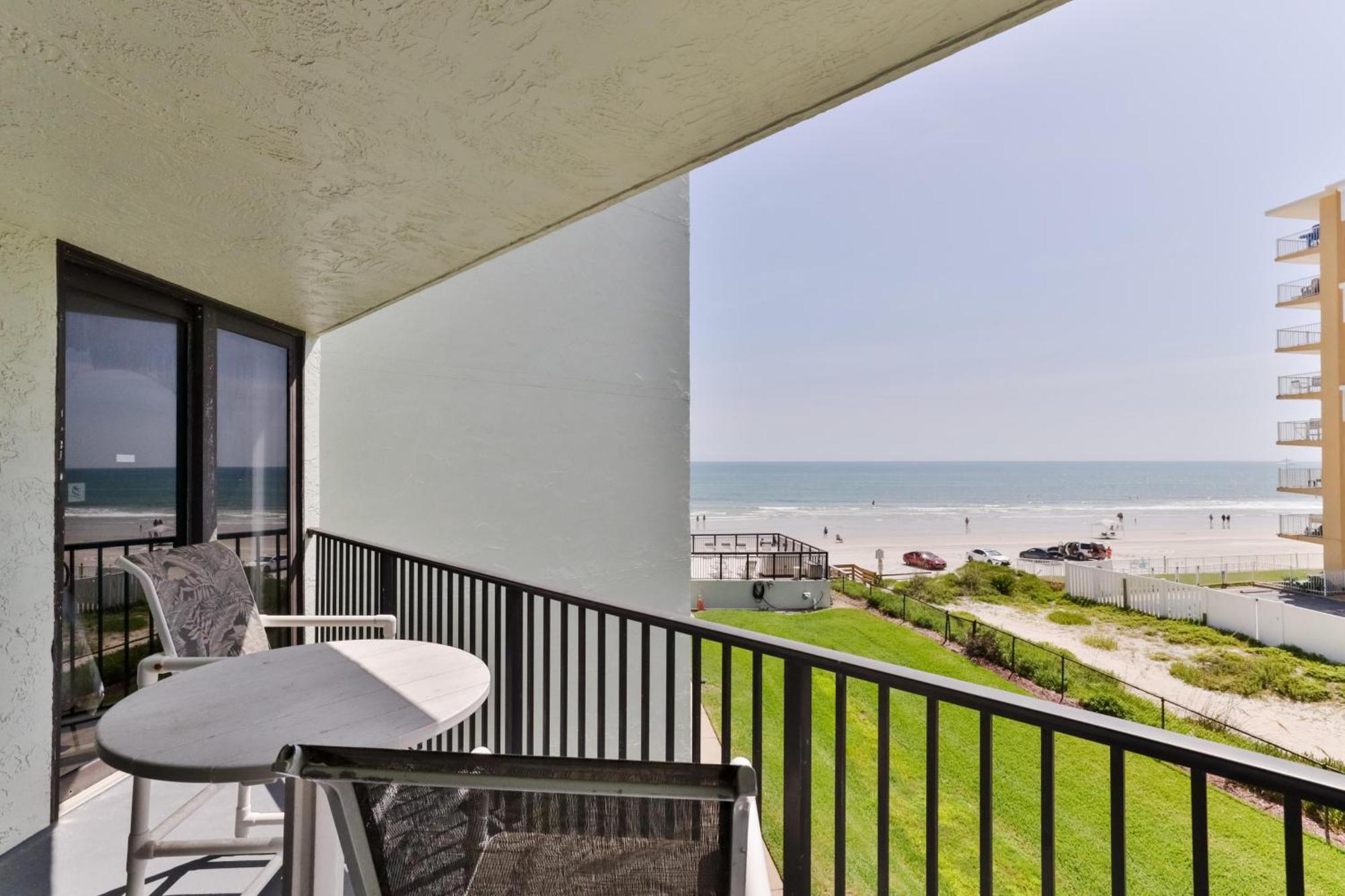 1 Bedroom -1 Bath With Ocean Views At Ocean Trillium 302 New Smyrna Beach Ngoại thất bức ảnh